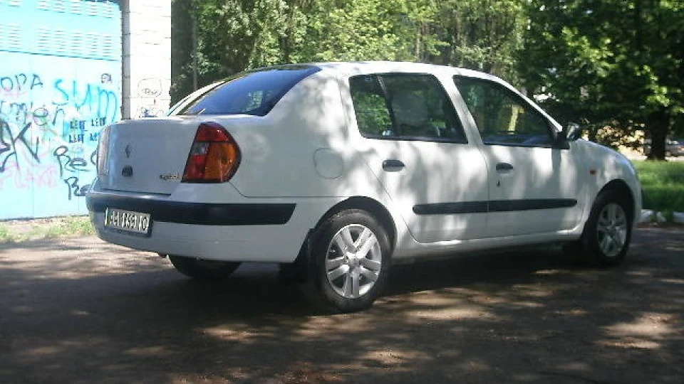 Renault Clio Symbol 4