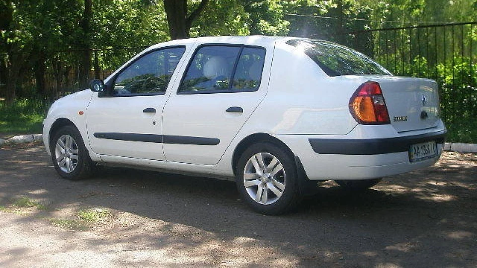 Renault Clio Symbol 5