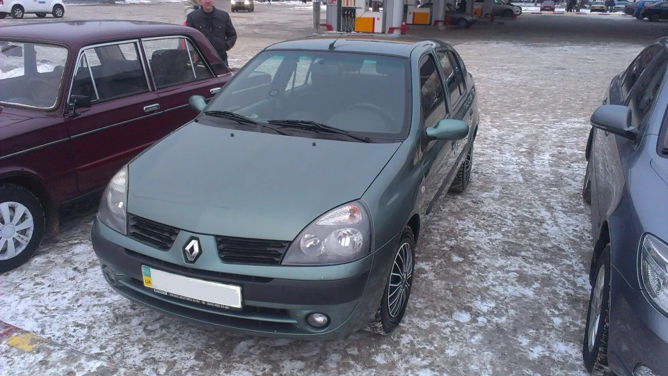 Renault Clio Symbol 2