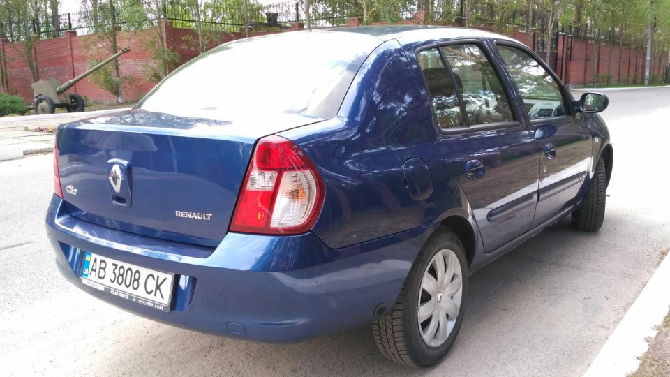 Renault Clio Symbol 5