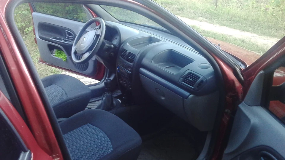 Renault Clio Symbol 1.4 75лс 4