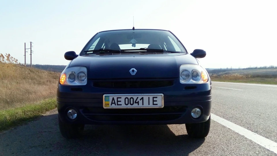 Renault Clio Symbol 16V 98 л.с. 3
