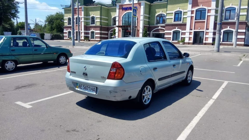 Renault Clio Symbol Царівна жаба 2
