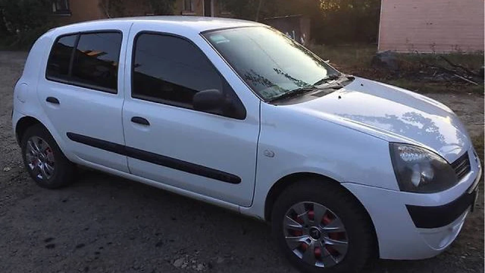 Renault Clio 1.2 8кл