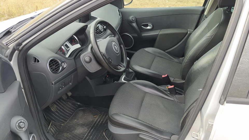 Renault Clio 1.2 Turbo Grandtour 4