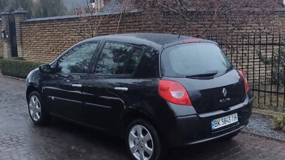 Renault Clio Black Clio