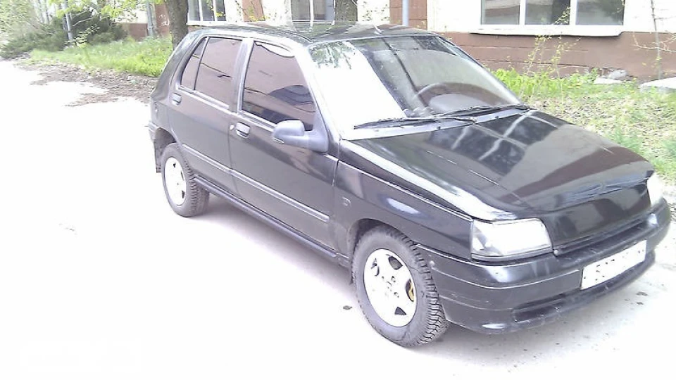 Renault Clio Чорний диявол - 1.2))) 2