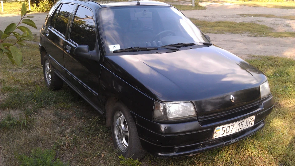 Renault Clio Чорний диявол - 1.2))) 4