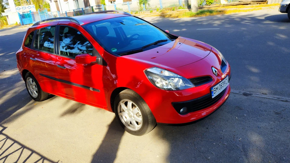 Renault Clio Grantour 103лс 3