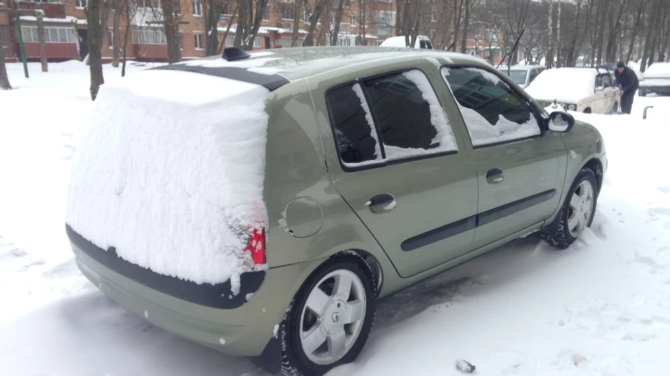Renault Clio Ненажерлива крихта 3