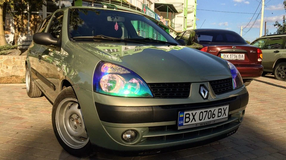 Renault Clio Ненажерлива крихта 5