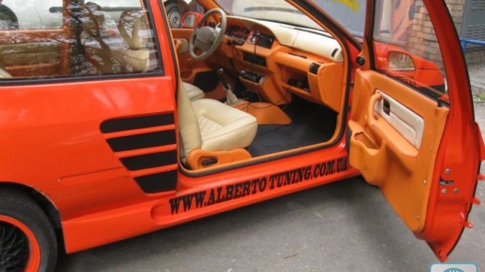 Renault Clio Saffron Milk Cap