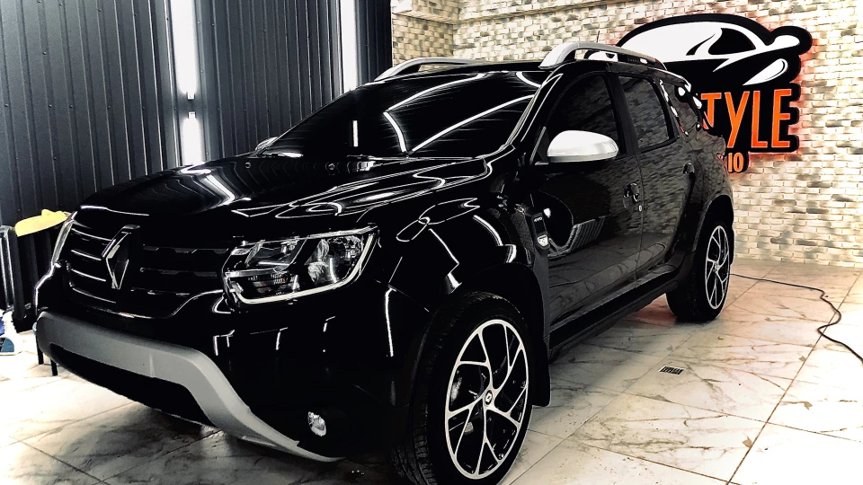 Renault Duster black Wolf 3
