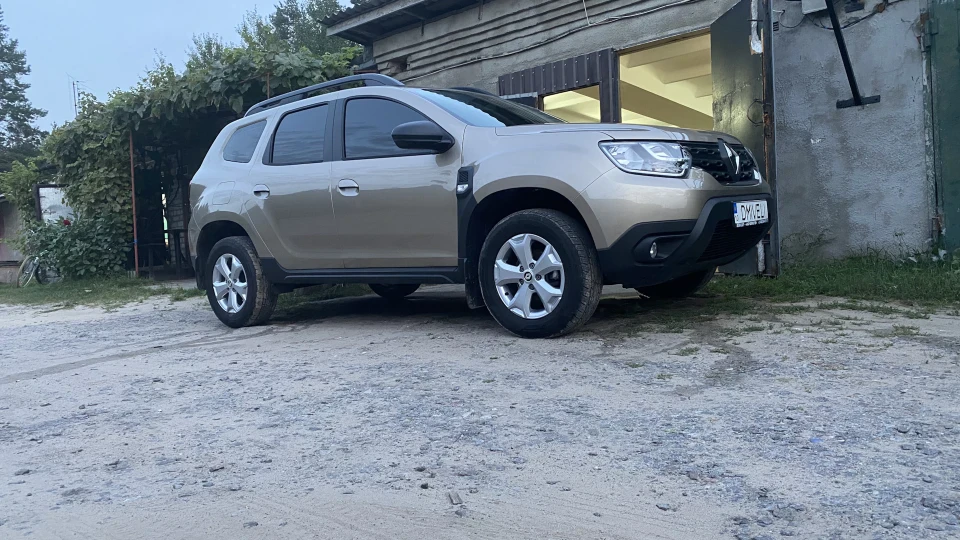 Renault Duster Комплектація Zen