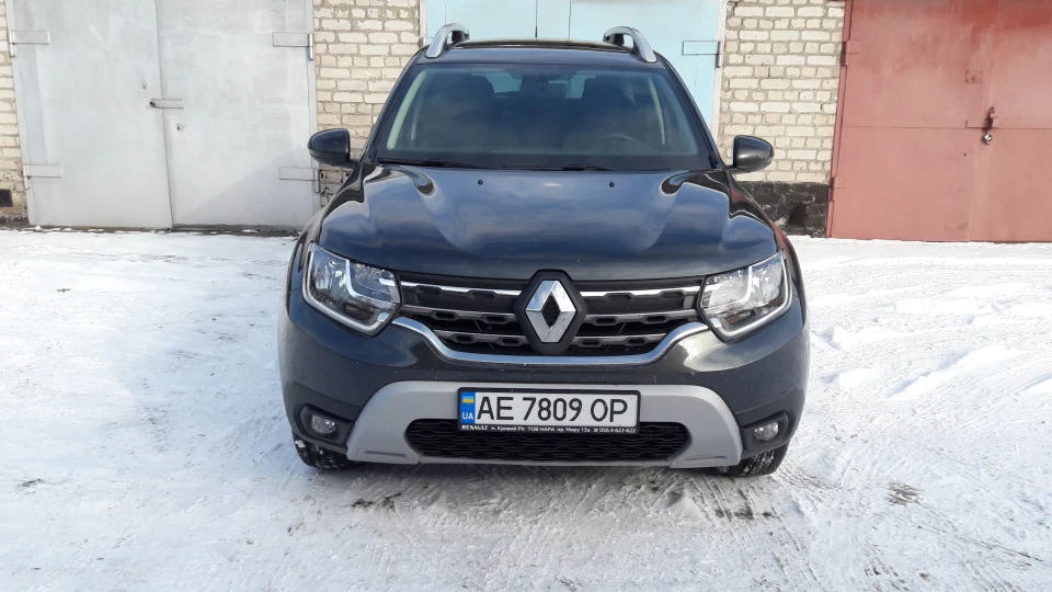 Renault Duster сірий металік