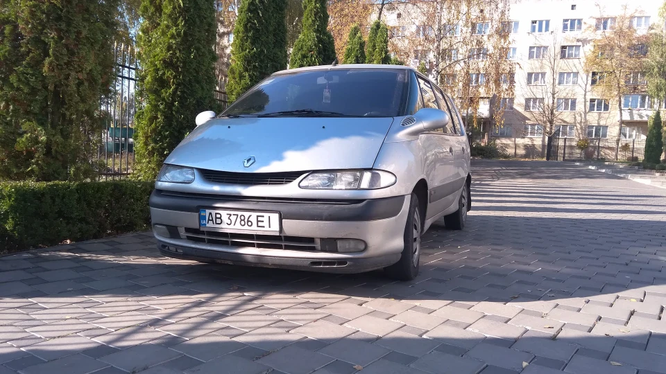 Renault Espace 2.0 поки що 8V