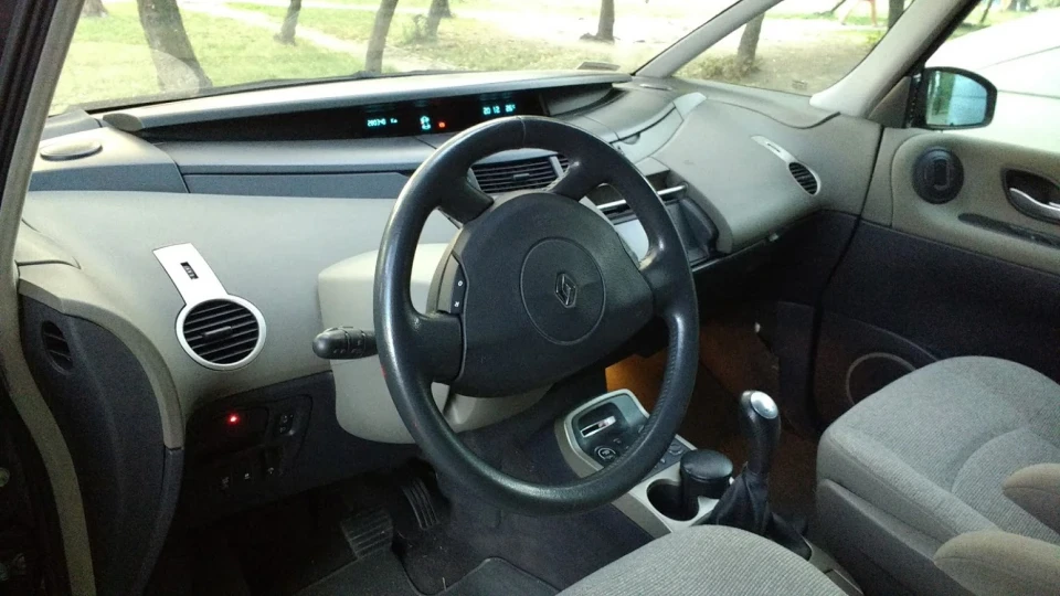 Renault Espace 2.2 АКПП 5
