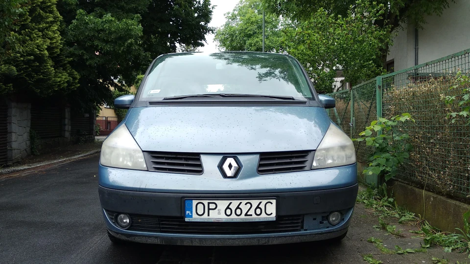 Renault Espace 2.2 dci