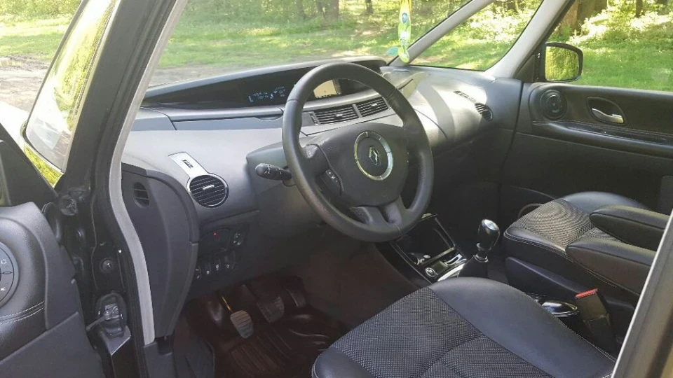 Renault Espace Grand Espace IV 2.2 TD 3