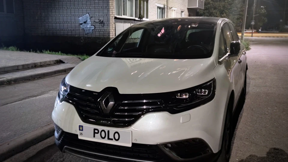 Renault Espace Initiale Paris