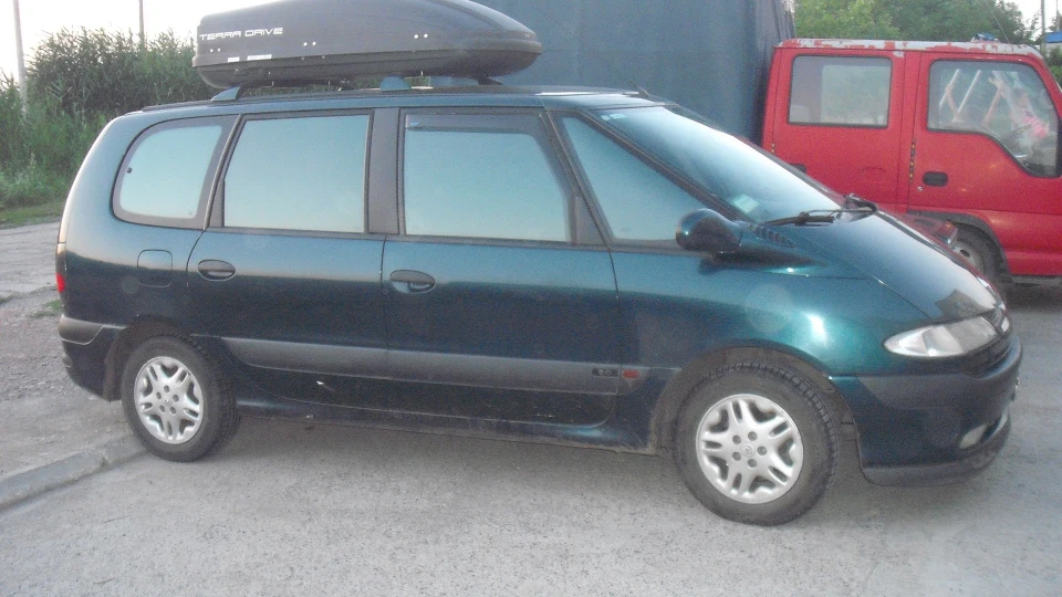 Renault Espace зелений металік