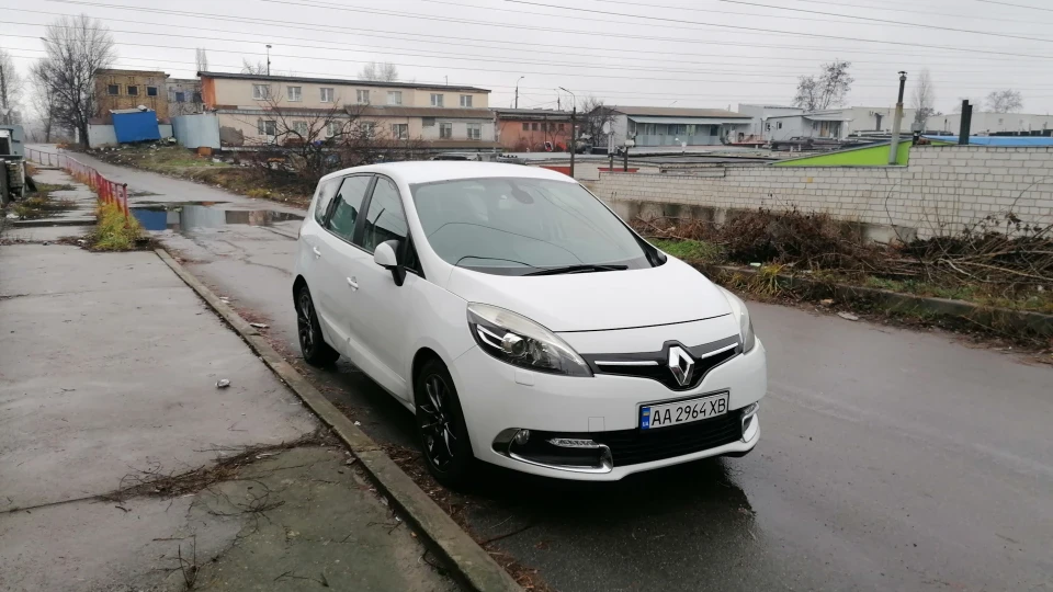 Renault Grand Scenic 2