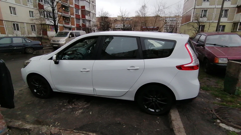 Renault Grand Scenic 4