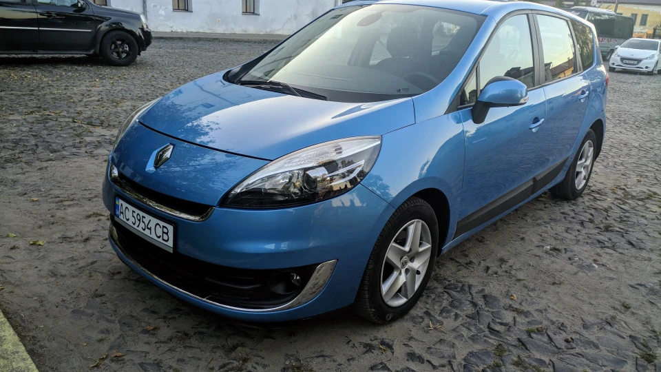 Renault Grand Scenic 2