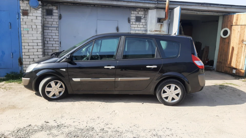 Renault Grand Scenic 2