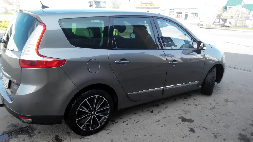 Renault Grand Scenic 5