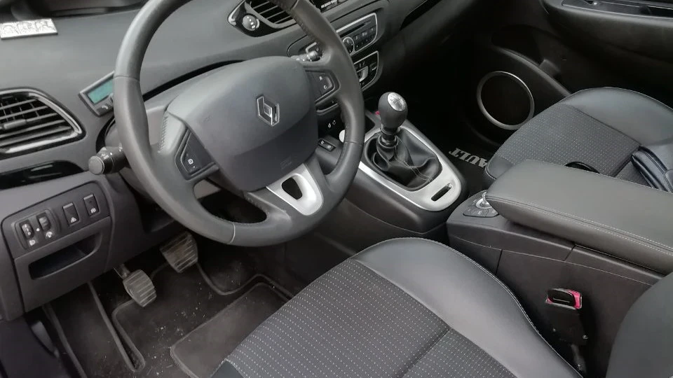Renault Grand Scenic 1.6DCI 4