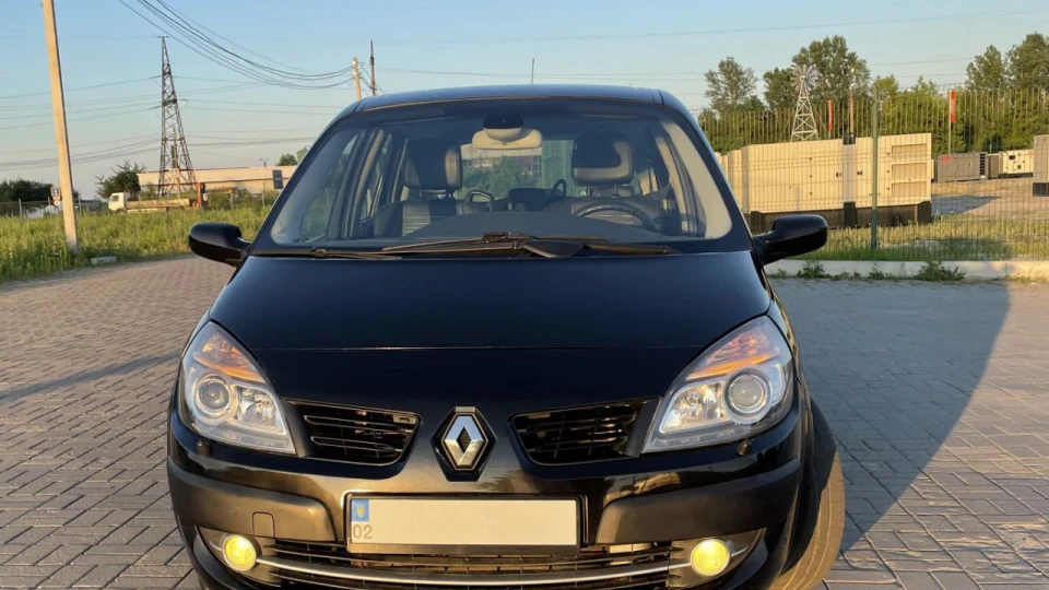 Renault Grand Scenic 1.9 dci 130hp 4