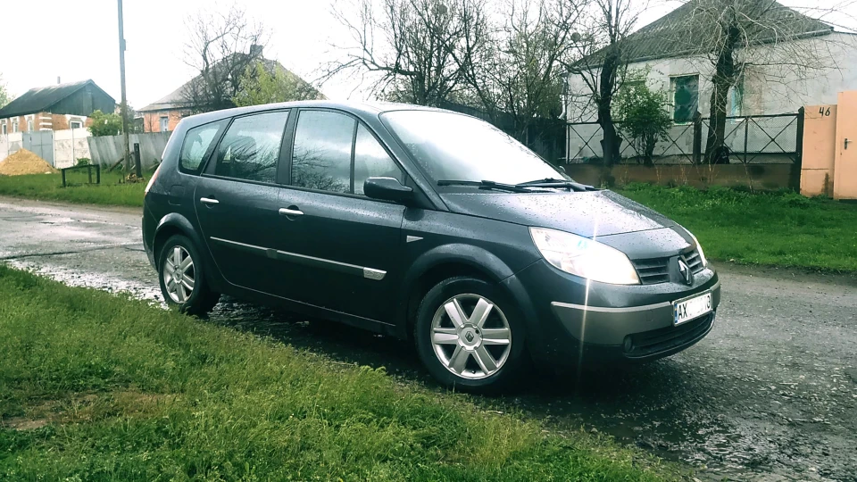 Renault Grand Scenic 2.0, бензин 135л.с. F4R 5