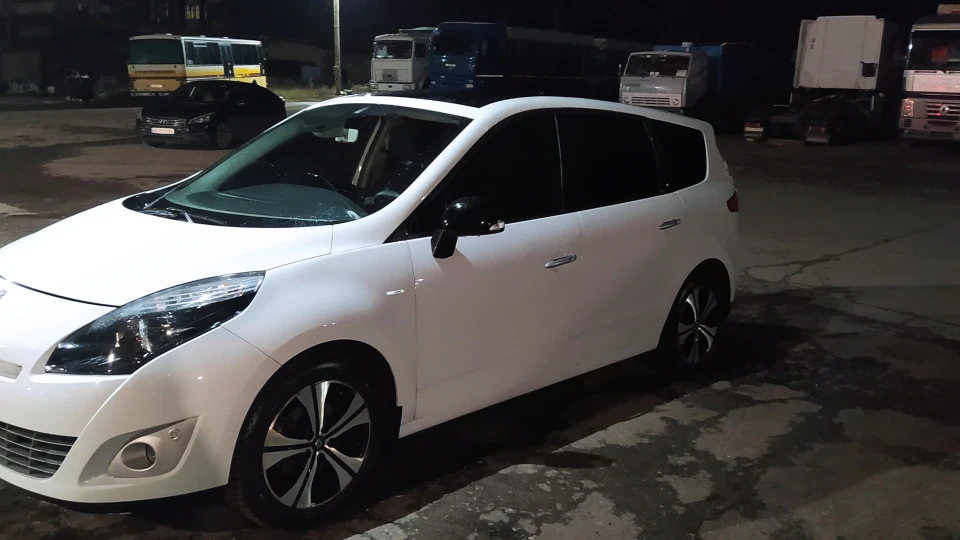 Renault Grand Scenic Білий Бося