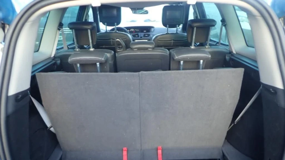 Renault Grand Scenic Великий Меган 1.6