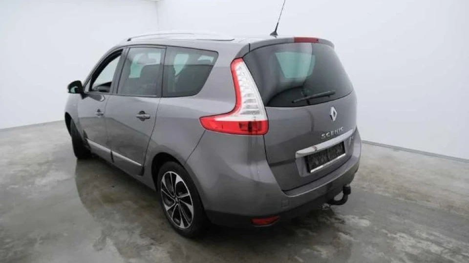 Renault Grand Scenic BOSE 1.5 dci 3