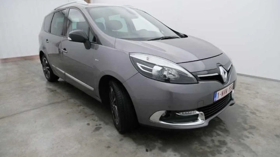 Renault Grand Scenic BOSE 1.5 dci 4
