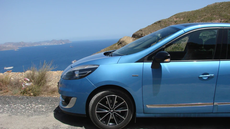Renault Grand Scenic колір літа та моря 5