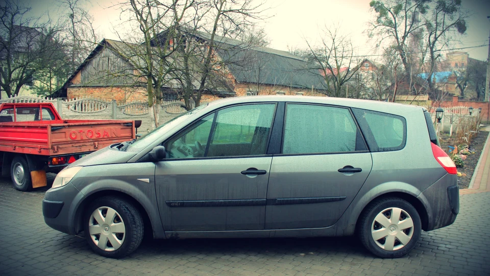 Renault Grand Scenic ☆DREAMLINER☆ ㋡DIESEL㋡ 4