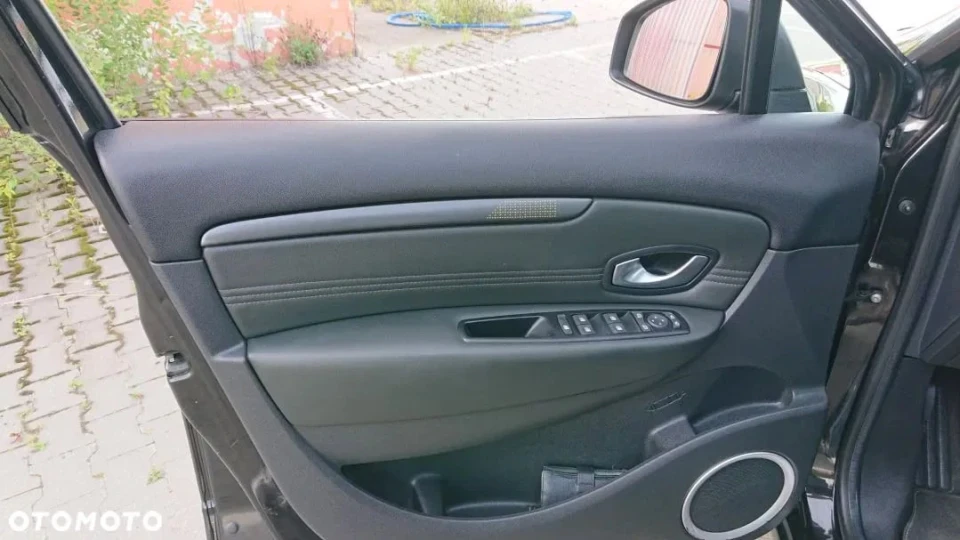 Renault Grand Scenic Grandik 5