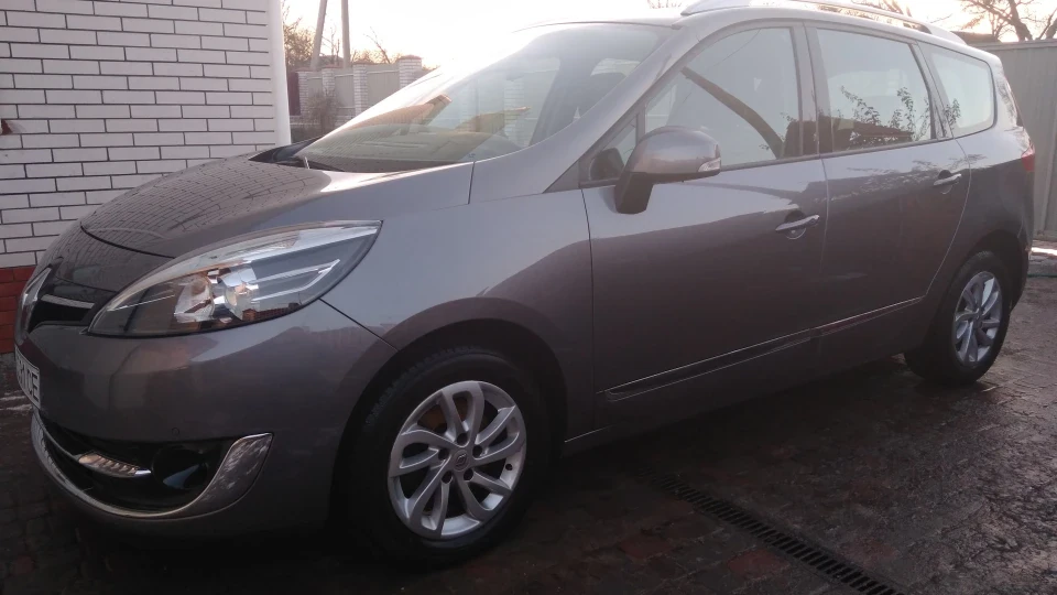 Renault Grand Scenic K9K 636 2
