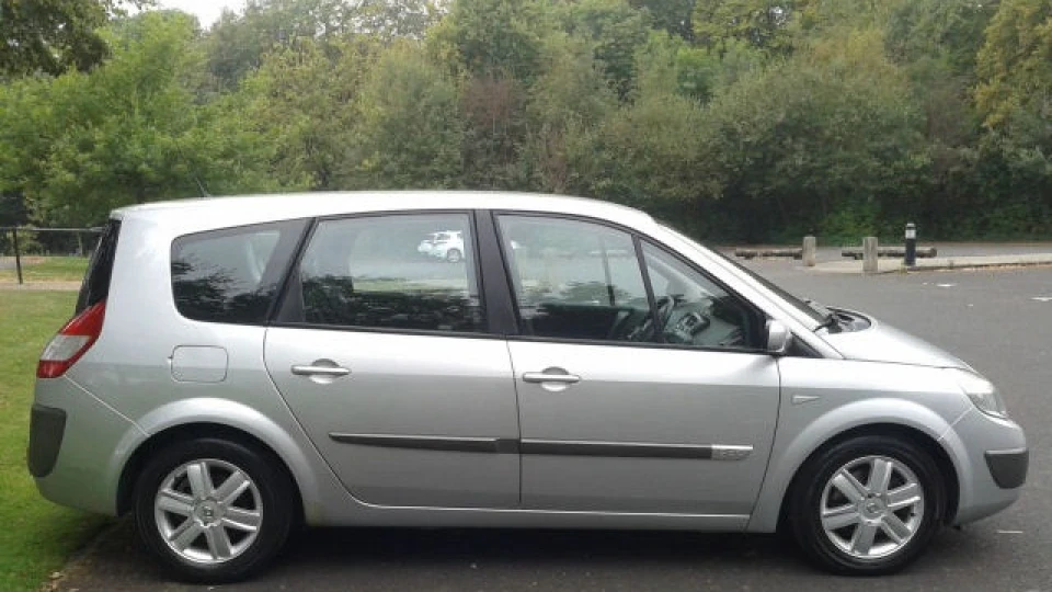 Renault Grand Scenic Non Standart 2