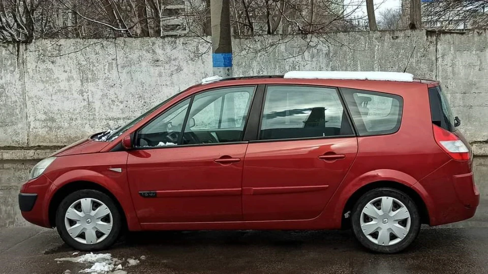 Renault Grand Scenic Stylish magician 3