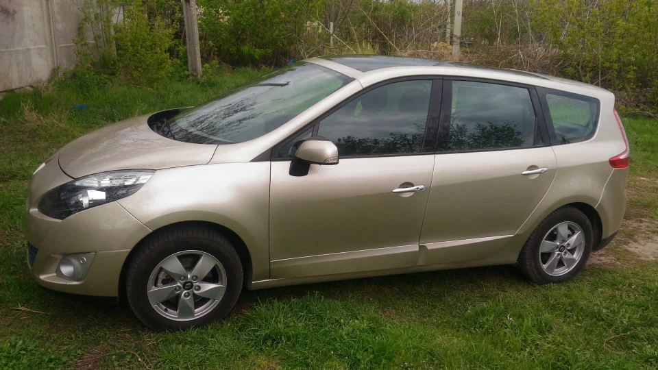 Renault Grand Scenic золотий колосок!!!!