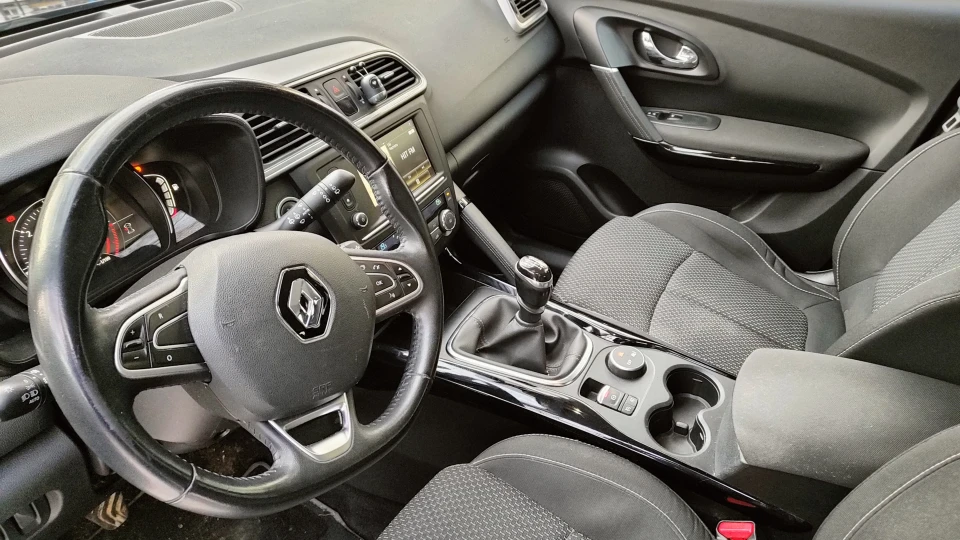 Renault Kadjar 1.6 турбо 2
