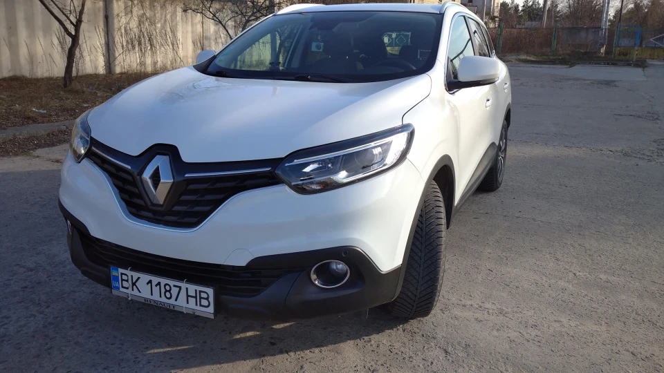 Renault Kadjar Міський позашляховик 2