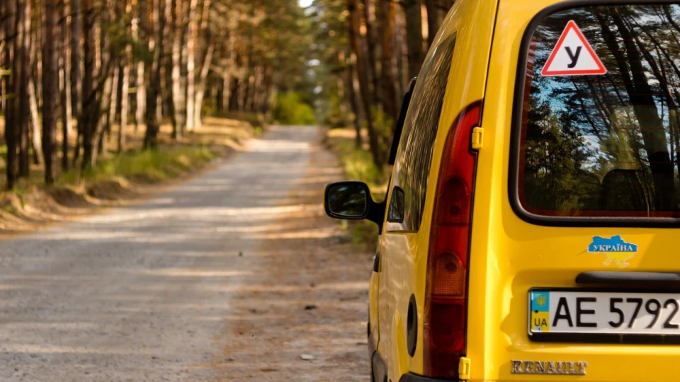 Renault Kangoo 1.5 dci k9k 4