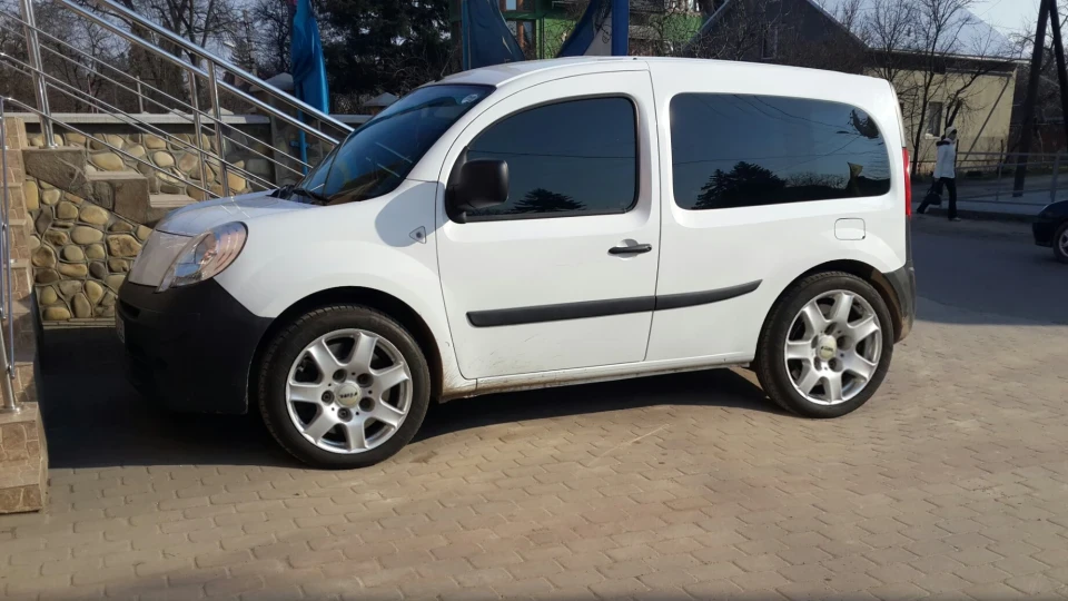 Renault Kangoo Білка 1.5 dCi 63 кВт 4