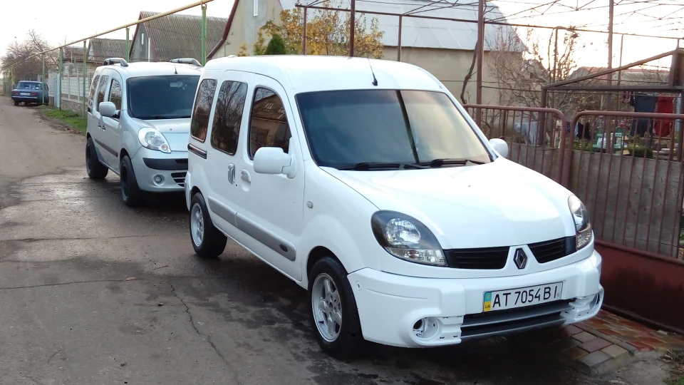 Renault Kangoo Білосніжка 4