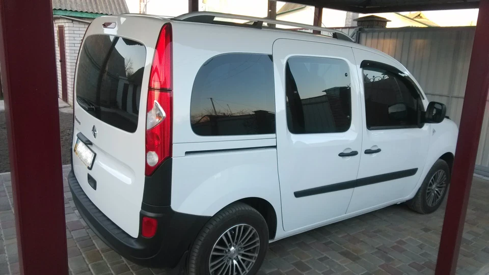 Renault Kangoo Білий бегемот 2